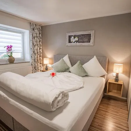 Penzion Living Flora 3*