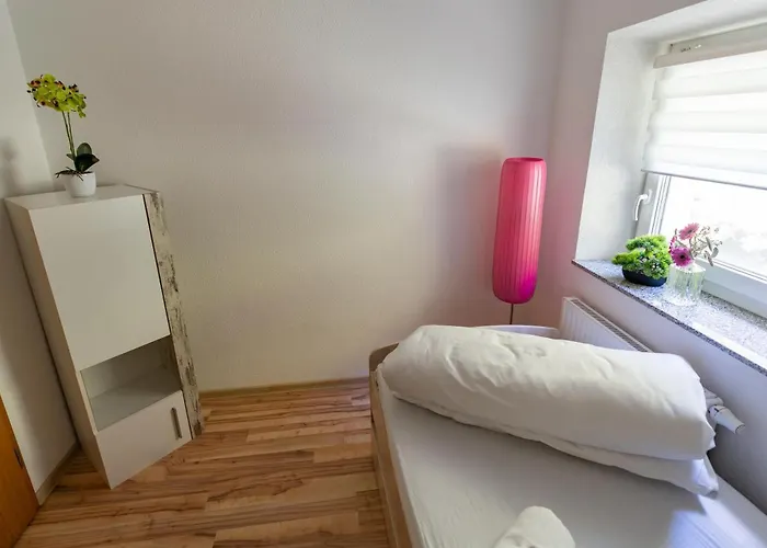 Pensión Living Flora 3*