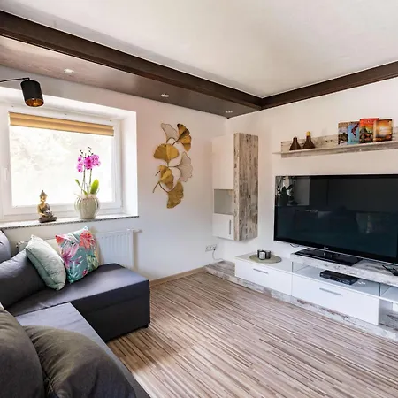 Konukevi Living Flora