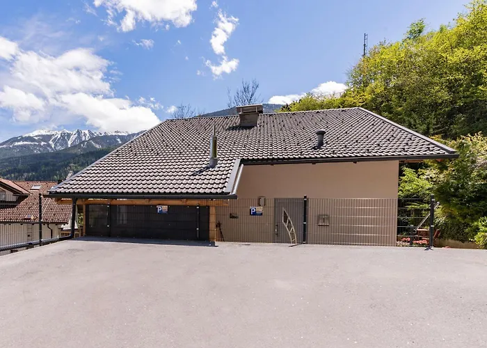 Living Flora Gæstehus 3*